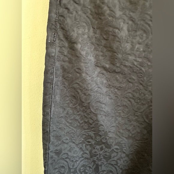 Hudson | Black Jeans with Textured Print, Size 29 ✨ - Picture 4 of 9